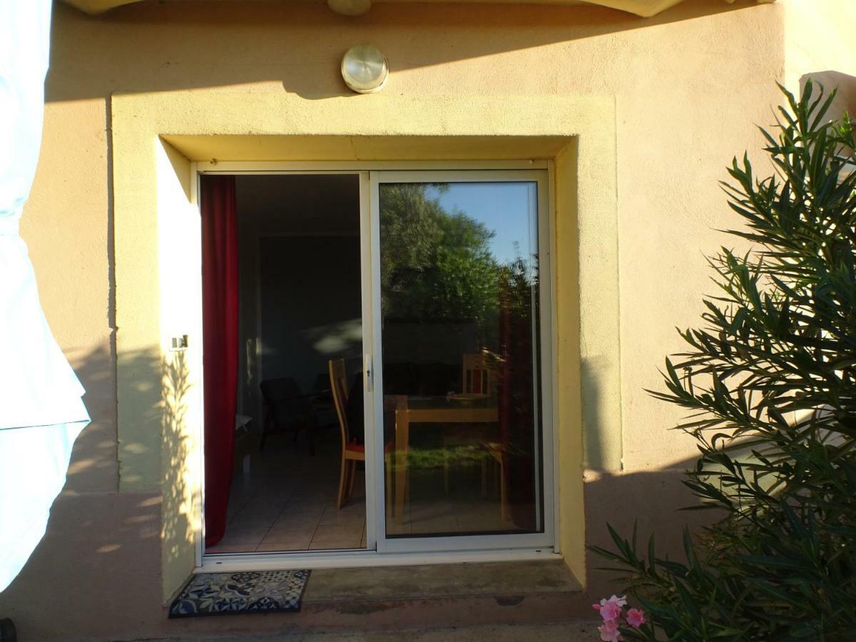 Domaine Du Petit Tournebelle Apartment Gruissan Exterior photo