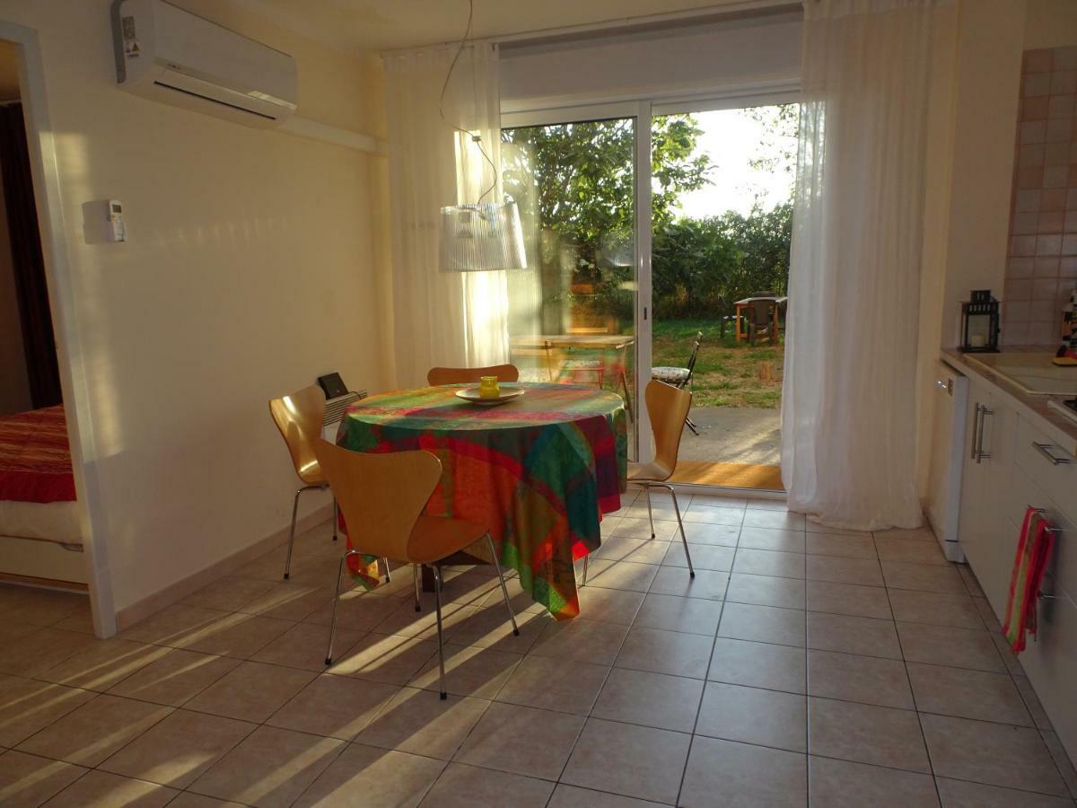 Domaine Du Petit Tournebelle Apartment Gruissan Exterior photo